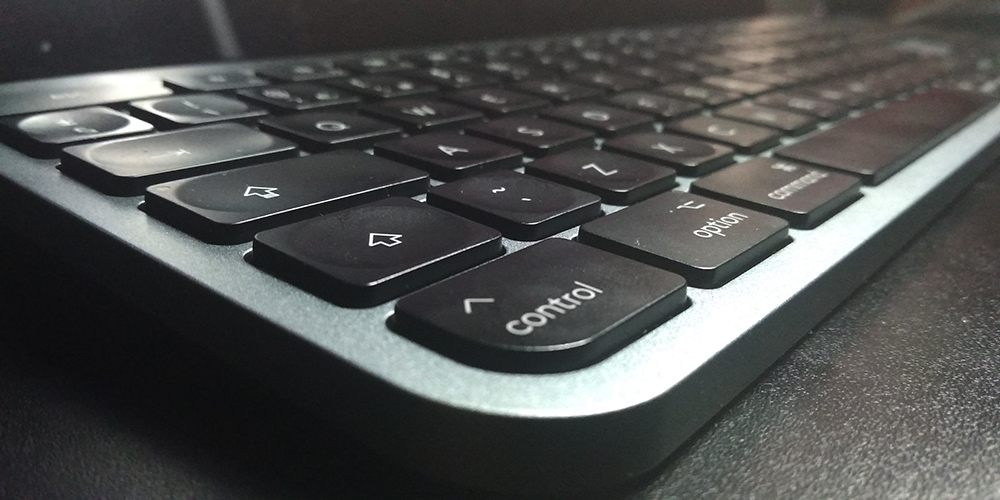 MX Keys for Mac wireless keyboard review 