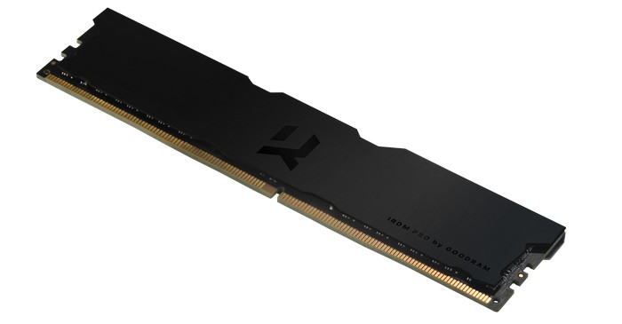 IRDM PRO DDR4 Hitam Tua