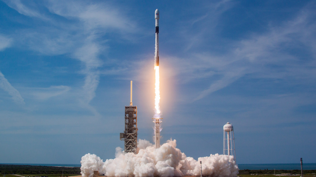 SpaceX Falcon 9