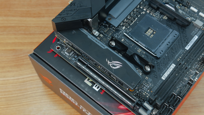 ASUS ROG Strix B550 I igranje