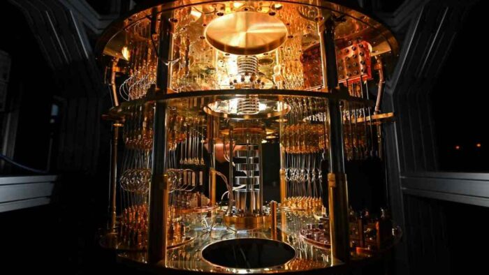 A dilution refrigerator for cooling a quantum computer