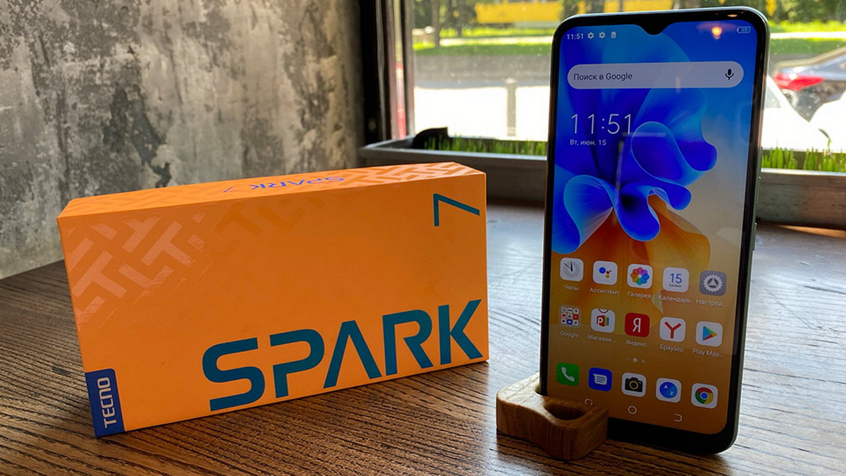 Alaska Onnodig lunch TECNO Spark 7 review: smartphone with a twist! - Root Nation