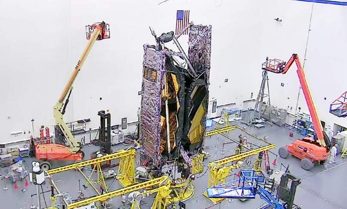 НАСА Јамес Вебб свемирски телескоп