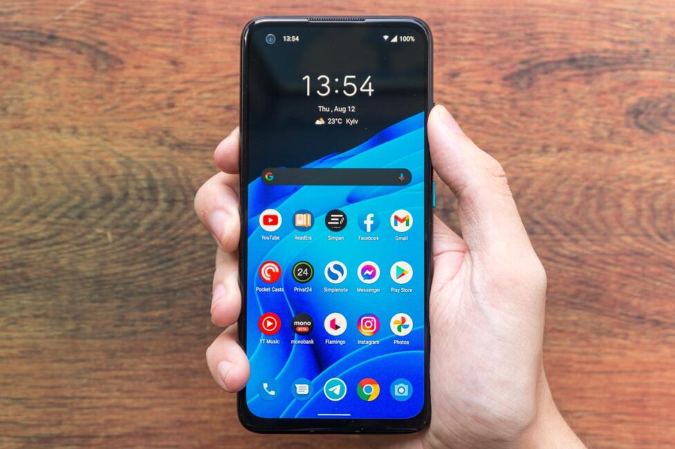 ASUS Zenfone 8- ը