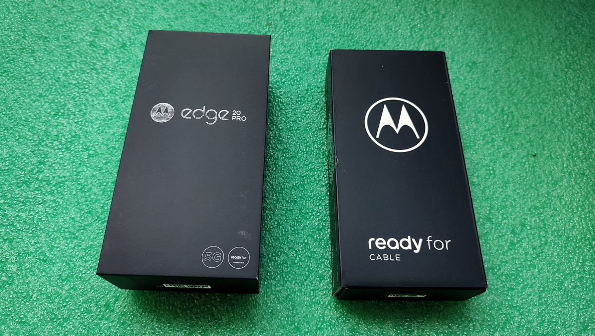 Moto Edge โปร 20