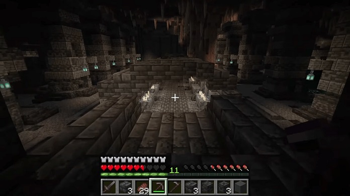 Deep Dark in Minecraft PE 1.19.0 The Wild Update