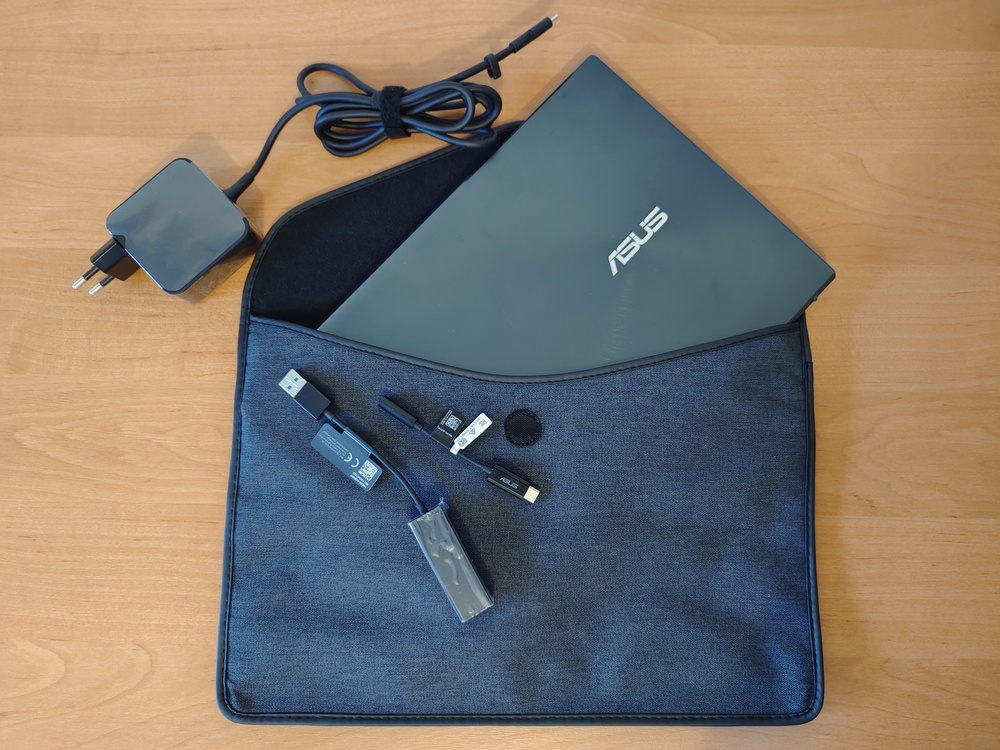 ASUS ZenBook 13 OLED (UX325)