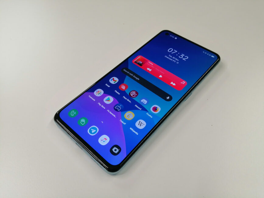 Realme GT tân 2