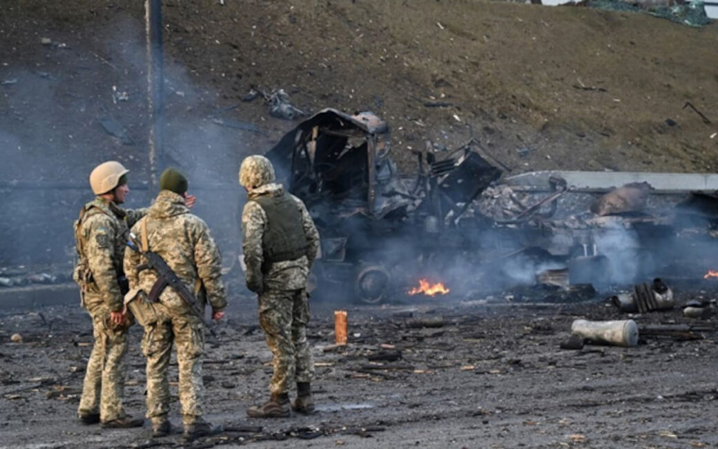 Powerful parallels as Russian forces bomb Holocaust memorial complex