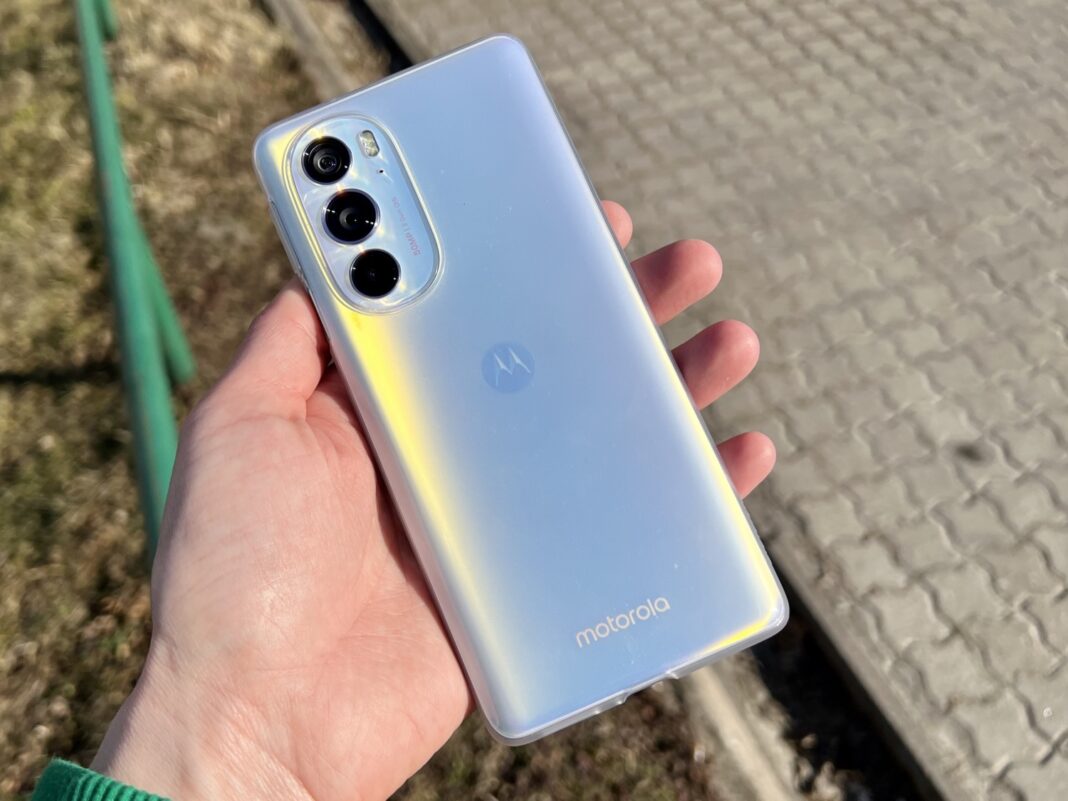 Motorola Moto Edge 30 Pro review: is it really a flagship?