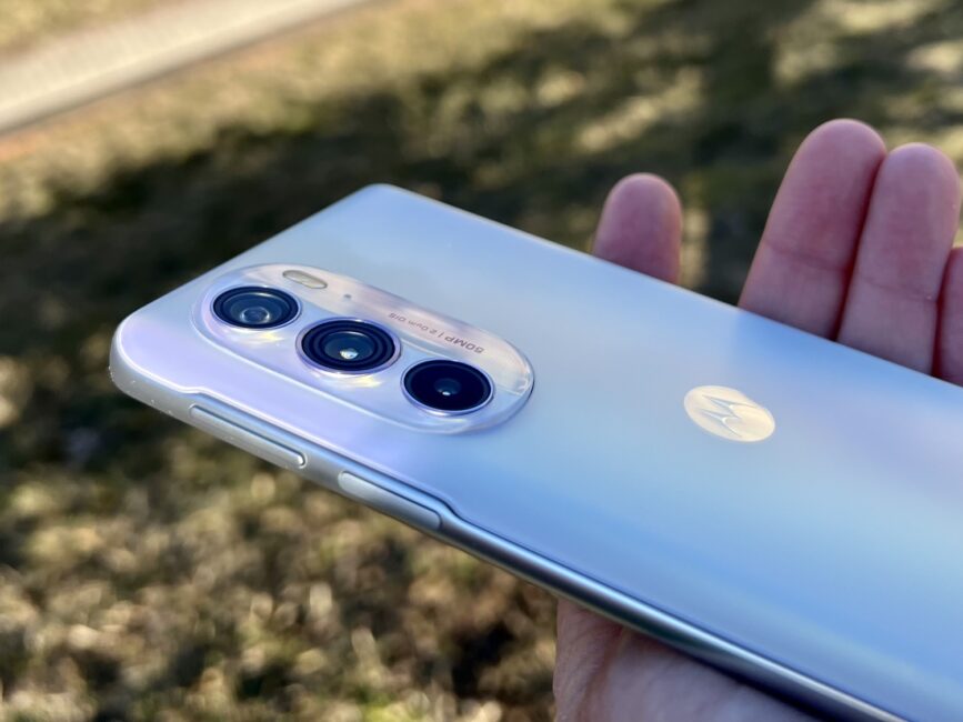 Moto Edge 30 Про