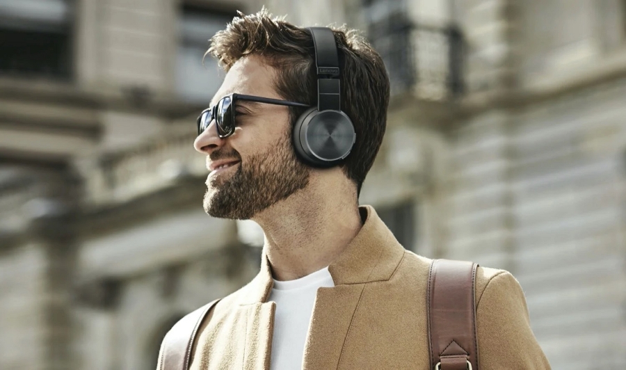 lysere progressiv Energize What Lenovo earphones to choose in 2022?