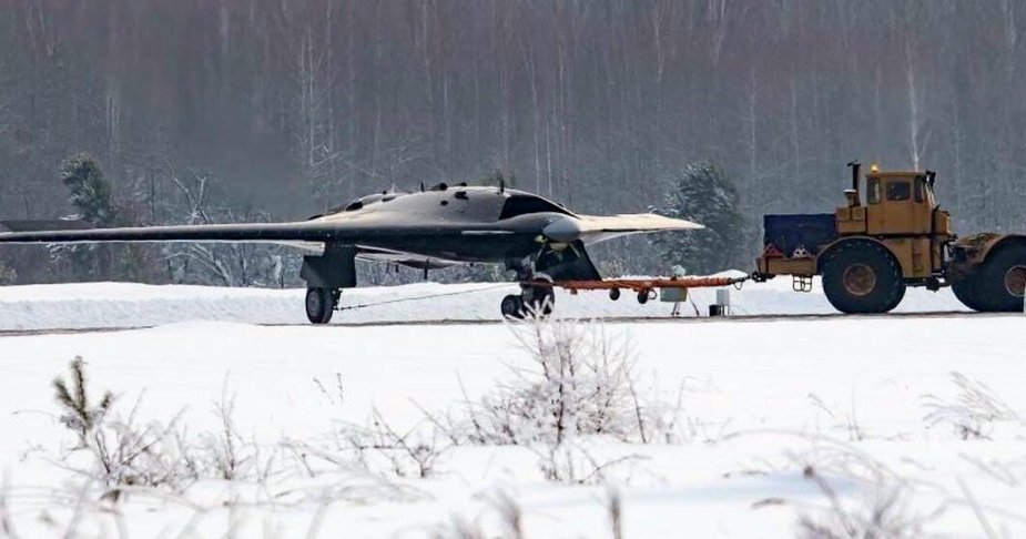 Sukhoi S-70 Okhotnik-B