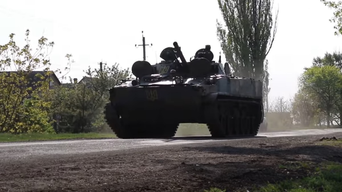 Відео: Огляд БМП-3