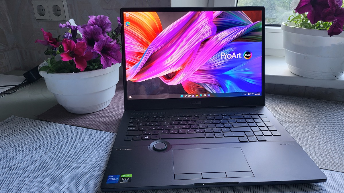 asus studiobook 16 oled price