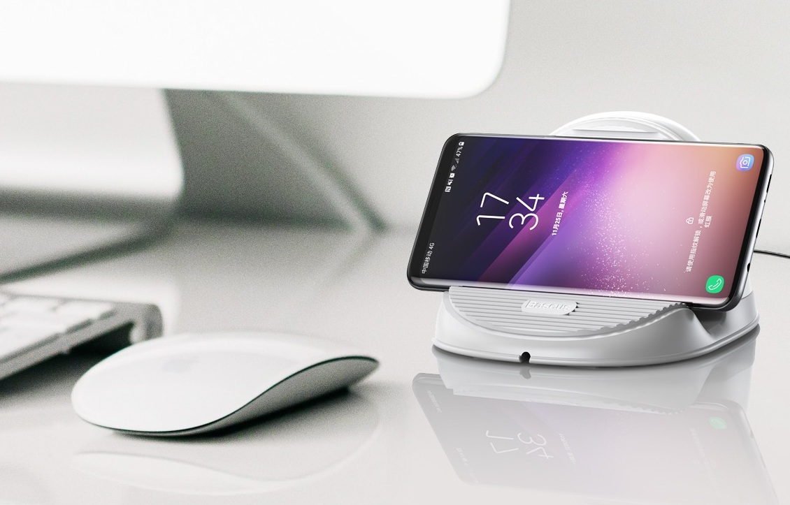 BASEUS Silicone Horizontal Desktop Wireless Charger BASEUS Silicone Horizontal Desktop Wireless Charger