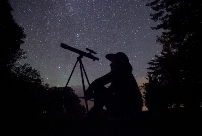 Em julho, um cometa passará pela Terra e poderemos vê-lo