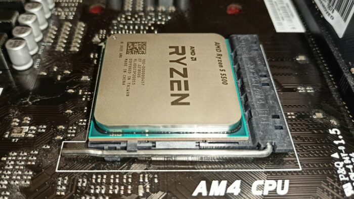 Огляд AMD Ryzen 5 5500: найдоступніший процесор Zen 3
