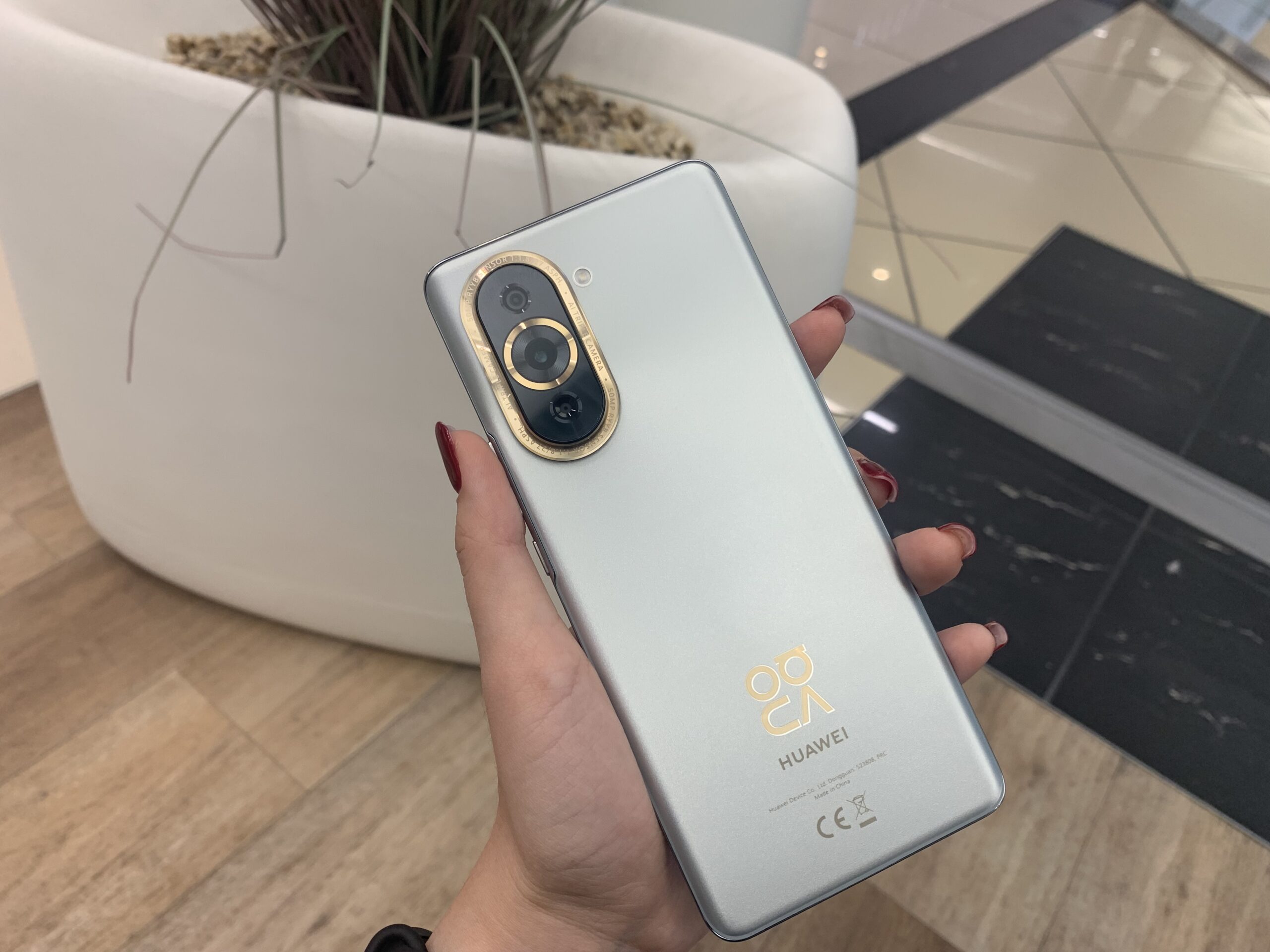 Huawei yangi 10 Pro