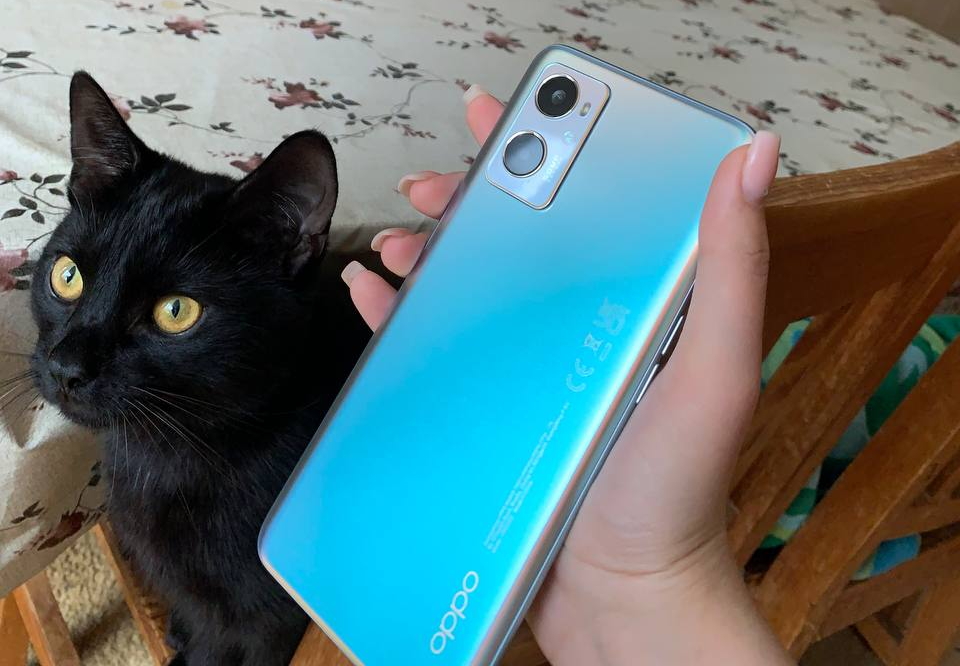 OPPO АКСНУМКС