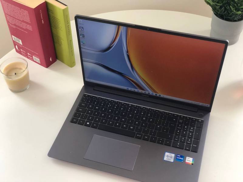 Huawei MateBook Δ 16