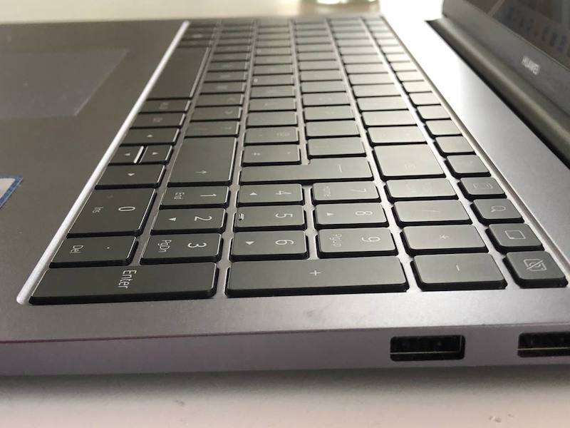 Huawei MateBook D16