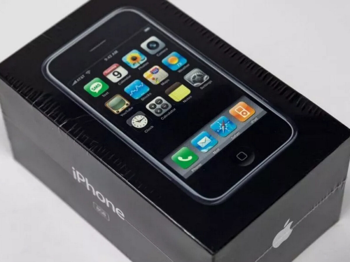 Запечатаний iPhone 2G продали на аукціоні за майже $40 тис.