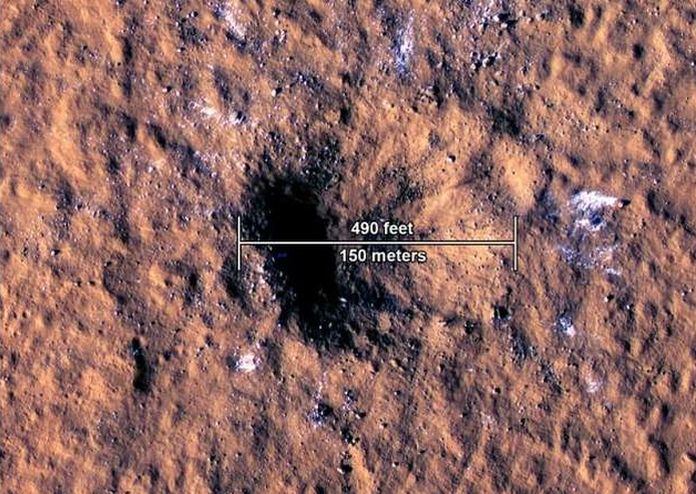 Кратер на Марсі