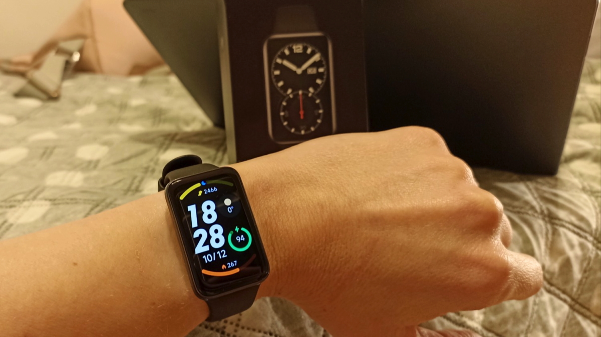 Xiaomi Smart Band 7 Pro or Huawei Watch Fit 2. Which band to choose?