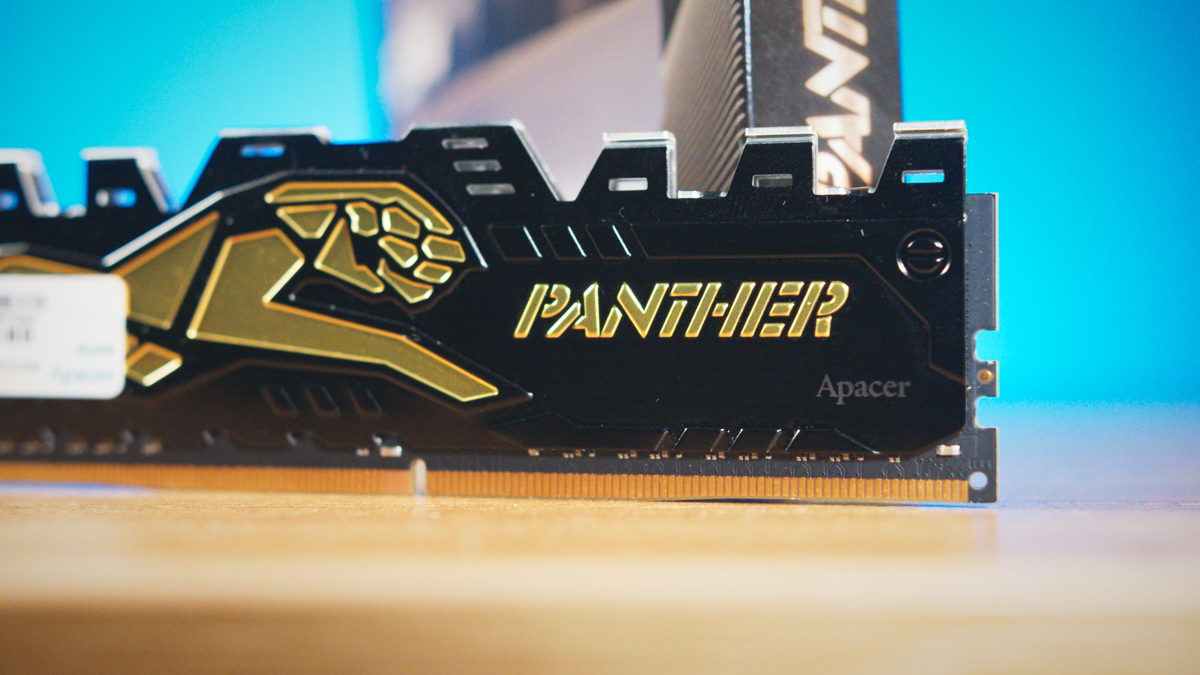 Apacer Panther DDR4 2400 3200 8 ГБ