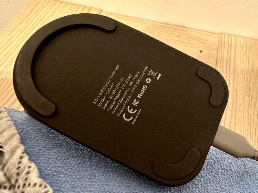 COOMOOY 3-in-1 Magnetic Wireless Charger
