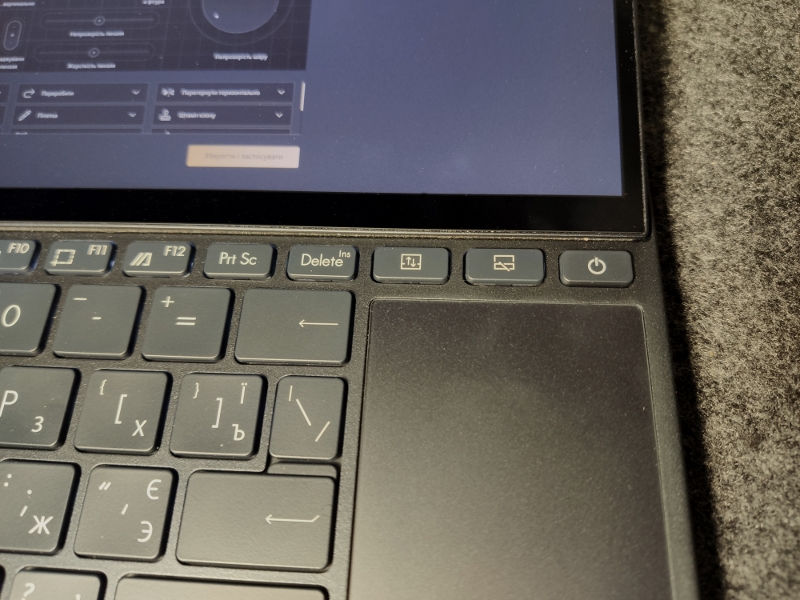 ASUS Zenbook Pro 14 Duo OLED