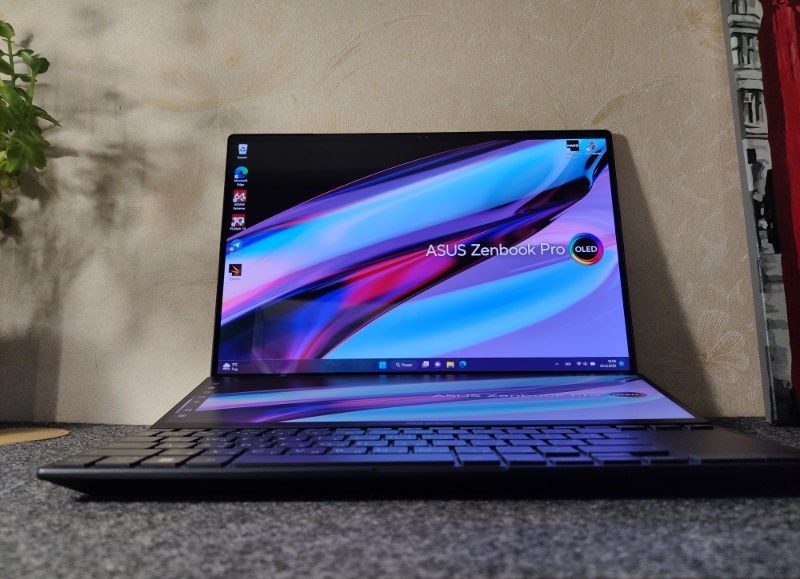 ASUS Zenbook Pro 14 ดูโอ OLED