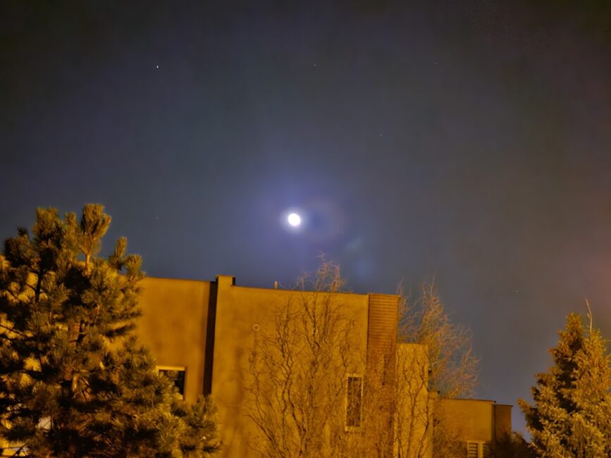 S23 Ultra moon valokuva