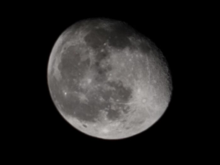 Znanstveniki pravijo, da luna potrebuje svoj lunarni časovni pas. In tukaj je razlog