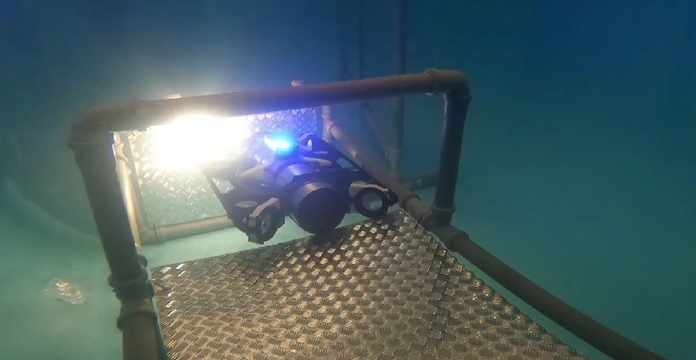 Le nouveau petit drone pourra rester sous l'eau presque tout le temps