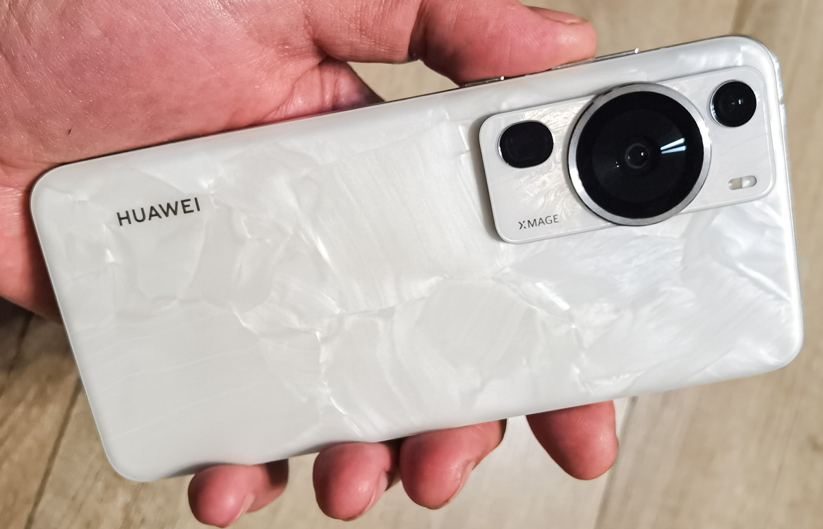 Huawei P60 प्रो रोकोको पर्ल