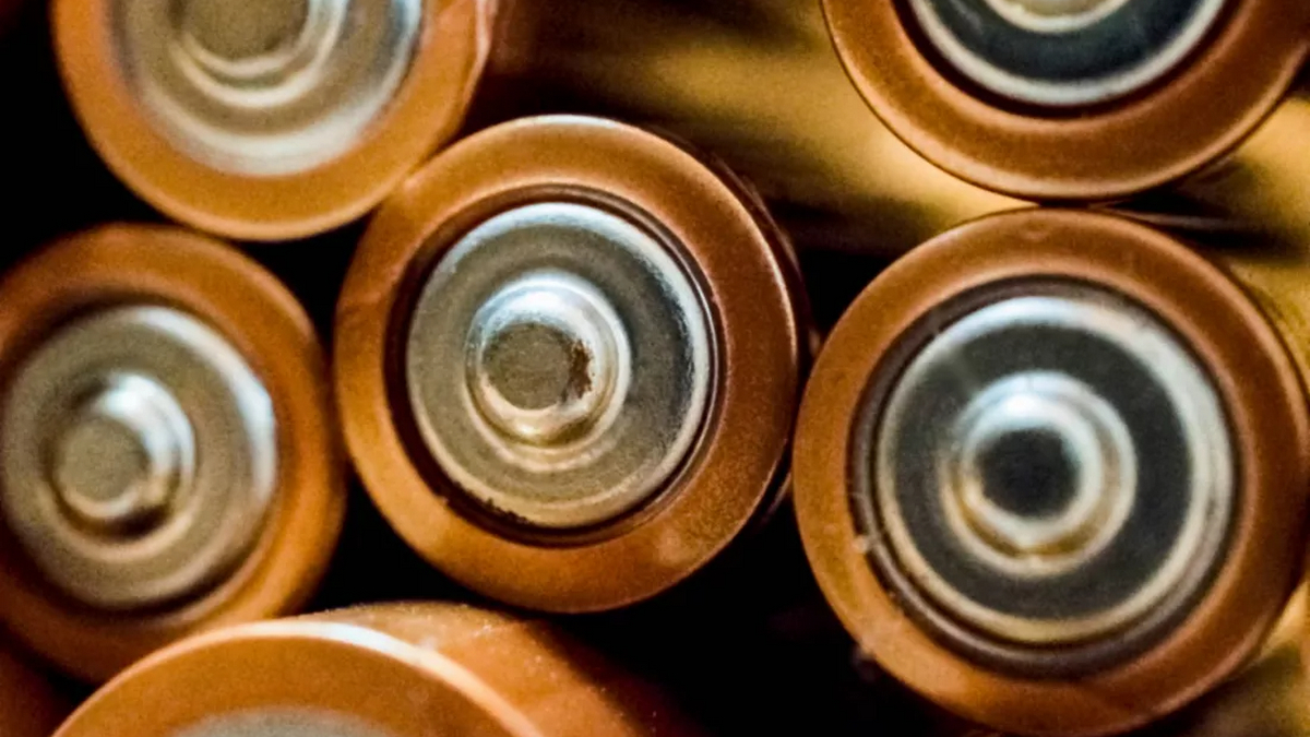 rechargeable battery