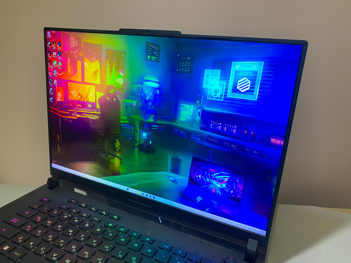 ASUS ROG Strix Scar 16 Screen