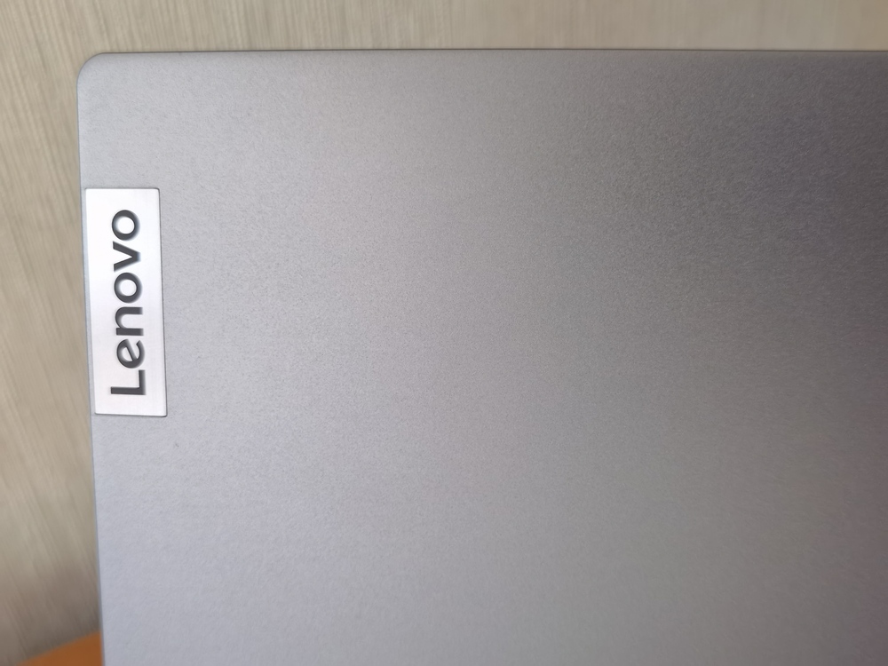 Lenovo थिंकबुक 16 जेन 4+