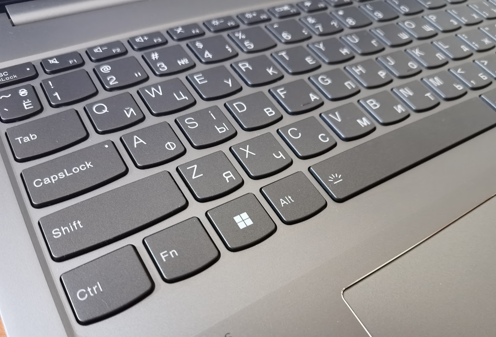 Lenovo ThinkBook 16 Gen 4+ klaviaturasi