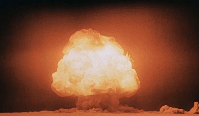 Як Крістофер Нолан відтворив вибух ядерної бомби без комп'ютерної графіки
