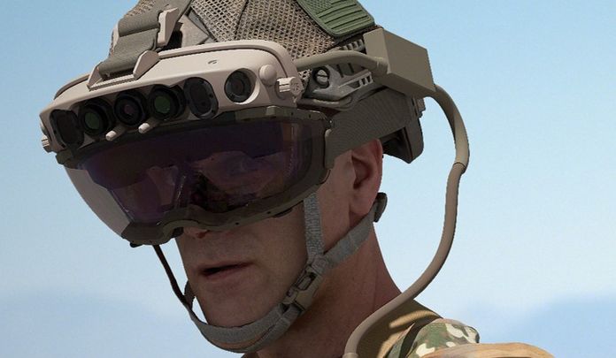 Microsoft незабаром передасть покращені бойові окуляри HoloLens військовим для тесту