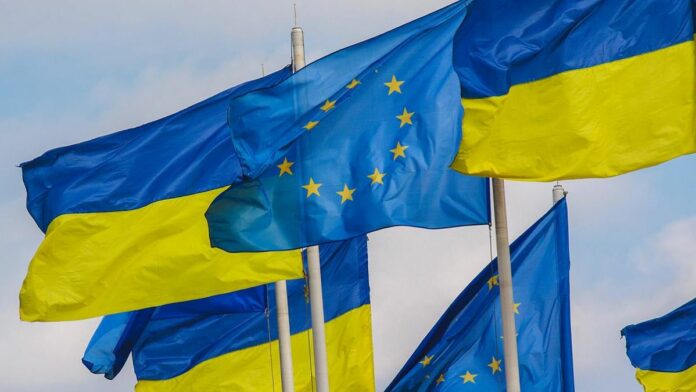 EU Ukraine Flags