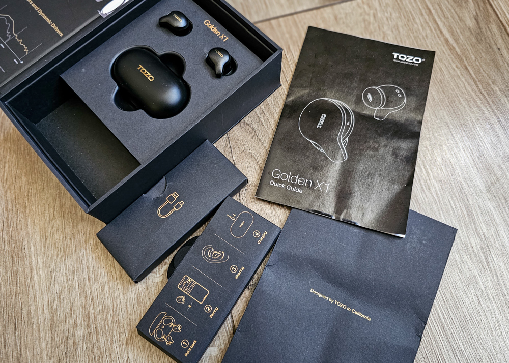 TOZO Golden X1 Unpacking