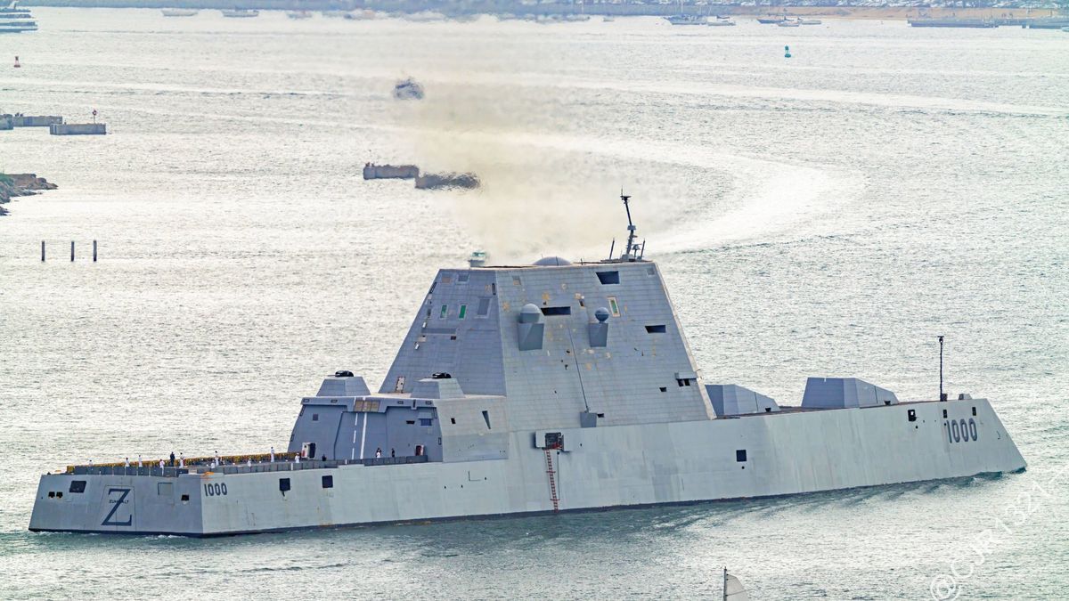 USS Zumwalt