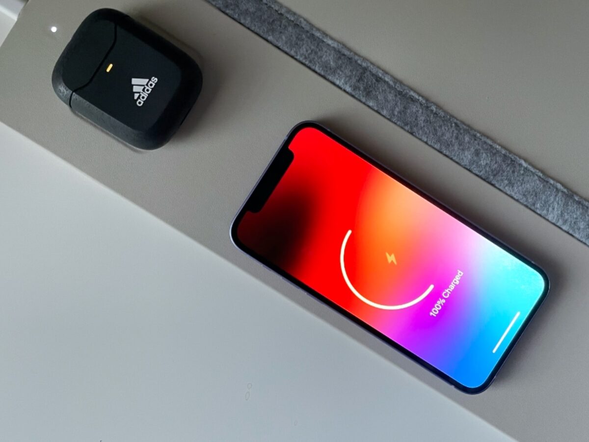 JOURNEY on Instagram: The ALTI Wireless Charging Desk Mat is the