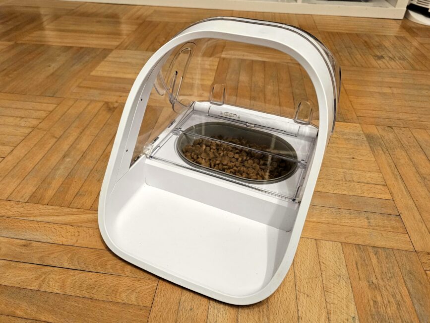 SureFeed Microchip Pet Feeder