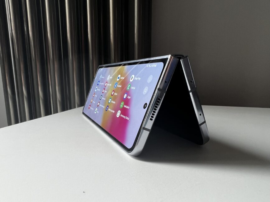 Galaxy Fold5