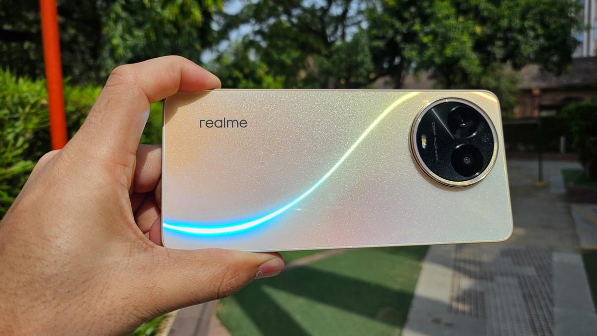 realme 11